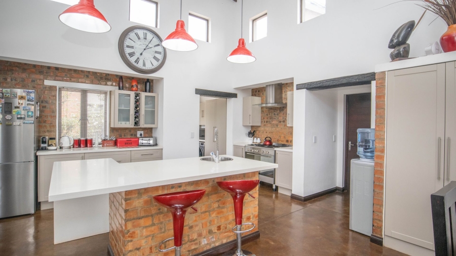 To Let 3 Bedroom Property for Rent in The Coves North West